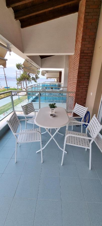 Bungalow White Apartments 波利克罗诺 外观 照片