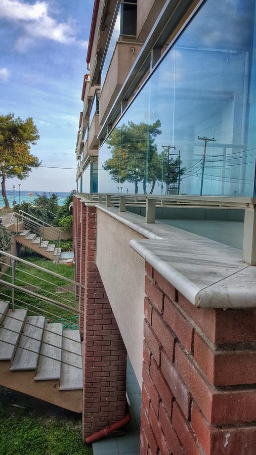 Bungalow White Apartments 波利克罗诺 外观 照片